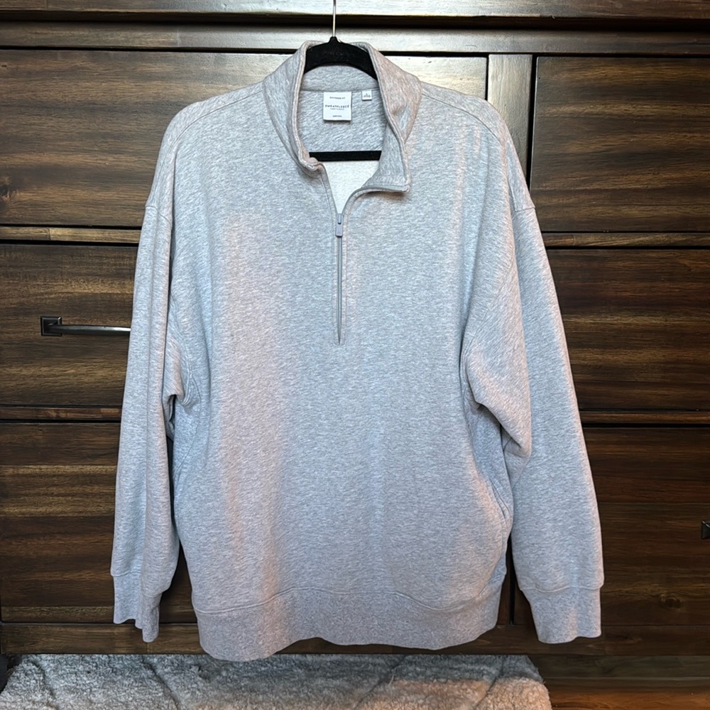 Aritzia boyfriend fit 1/2 zip fleece large